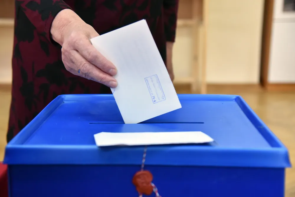 Građani Kosova biraju novu vlast: Zatvorena birali&scaron;ta