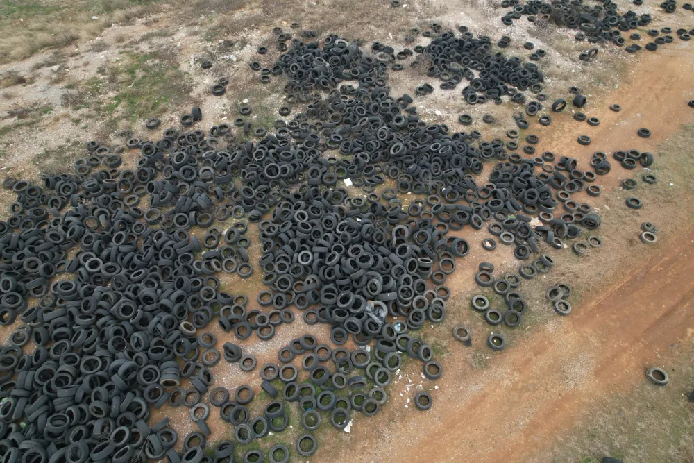 Gume Ćemovsko polje