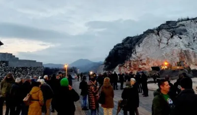 Građani Cetinja na Kru&scaron;evom ždrijelu