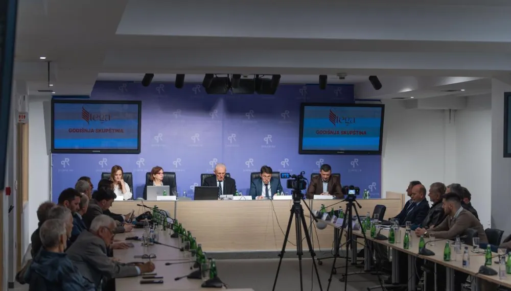 Skup&scaron;tina STEGA