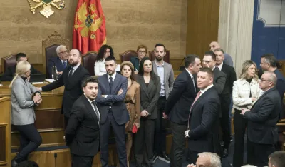 Za januarske plate poslanika oti&scaron;lo 127.000 eura