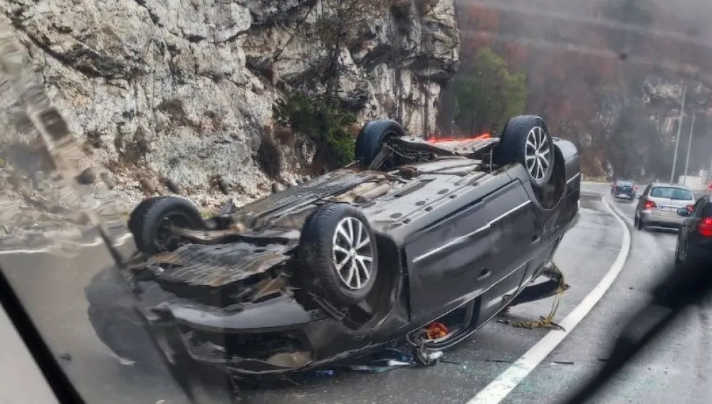 Saobraćajna nezgoda na putu Podgorica Cetinje