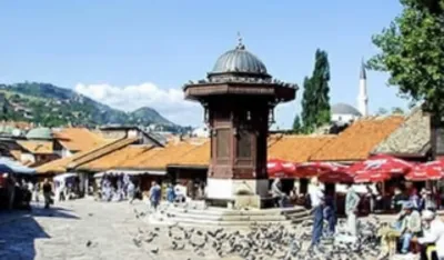 Milan Mladenović dobio mural u Sarajevu