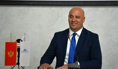 Tolić: Od 1. jula direktna linija Tivat - Barselona