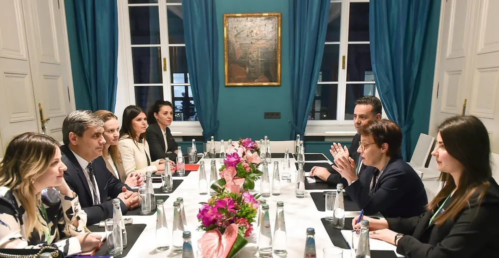 Ibrahimović sa Gervalom: Podržavamo napredak Kosova na putu ka EU