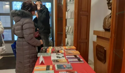 Knjiga je dar koji prosvjetljuje du&scaron;u