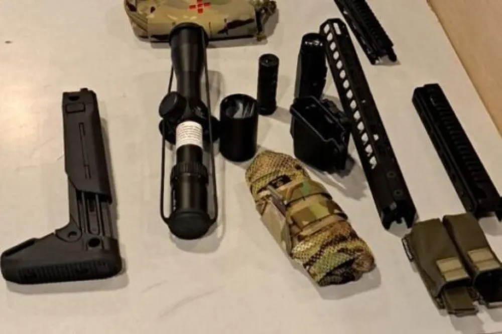 Na graničnim prelazima oduzeti djelovi od oružja, tompusi, jedna osoba uhap&scaron;ena