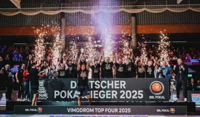 Кошаркаши Мителдојчера