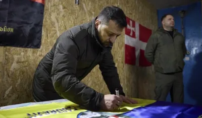  Specijalni izaslanik američkog predsjednika Donalda Trampa za Ukrajinu i Rusiju Kit Kelog izjavio je danas da niko neće nametnuti mirovni sporazum ukrajinskom predsjedniku Volodimiru Zelenskom i narodu Ukrajine.