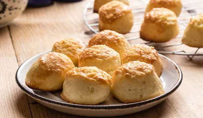 Tradicionalni recept za svaku priliku: Pripremite neodoljive pogačice sa sirom