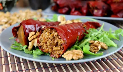 Punjene paprike s orasima