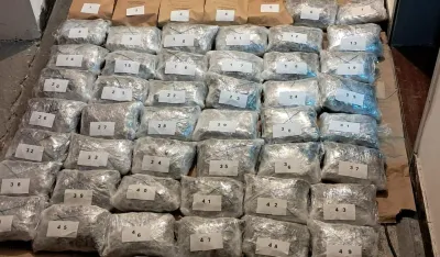 (FOTO) Pronađeno preko 50 kg marihuane blizu granice sa Albanijom: Izvr&scaron;eni pretresi na vi&scaron;e lokacija