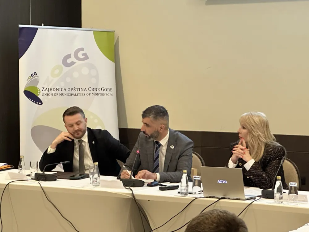 UO Zajednice op&scaron;tina jednoglasno usvojio izja&scaron;njenje na Predlog zakona o lokalnoj samoupravi