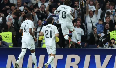 Slavlje Modrića nakon gola