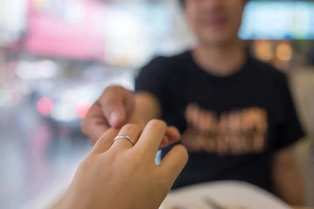 Zbog vanbračne zajednice sa maloljetnicom krivično procesuirani njen vanbračni suprug i otac