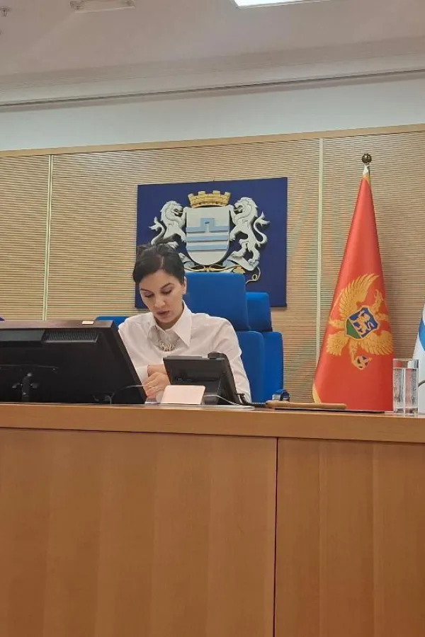 Milo&scaron; GIljen, Anđeča Mićović i Jadranka Ilinčić