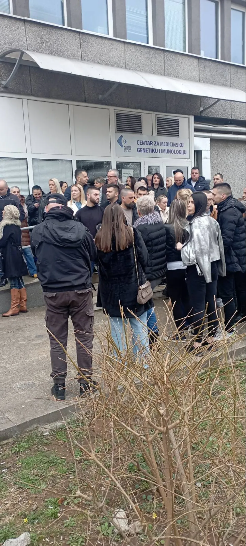 Nakon napada u podgoričkom Urgentnom centru, medicinari dobili 24-časovnu za&scaron;titu