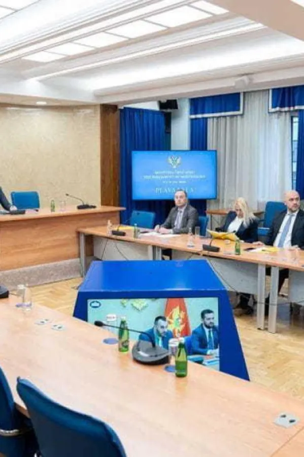 Sa prethodne sjednice odbora