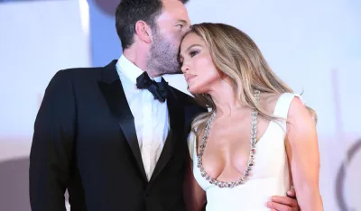 Dženifer Lopez i Ben Aflek se zvanično razveli: Postigli su nagodbu o podjeli imovine