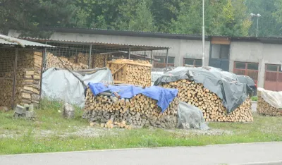 U Beranama&nbsp;&scaron;poreti na drva i dalje zamjenjuju centralno grijanje