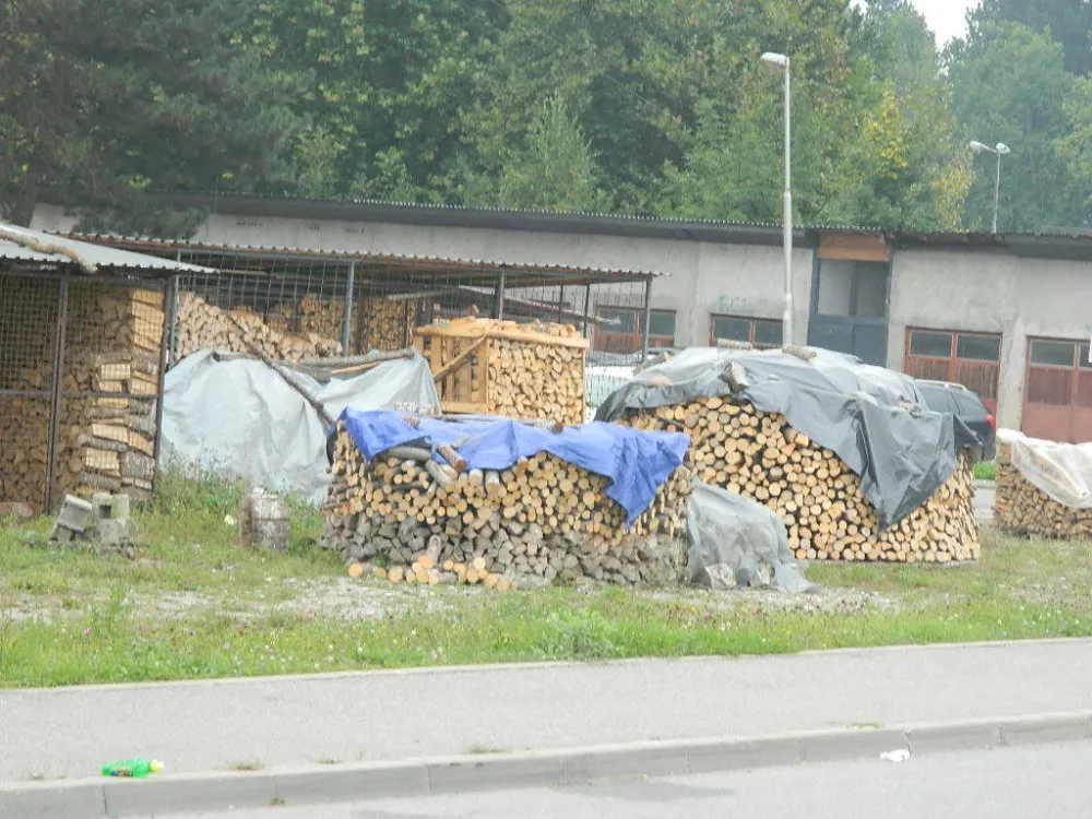 U Beranama&nbsp;&scaron;poreti na drva i dalje zamjenjuju centralno grijanje