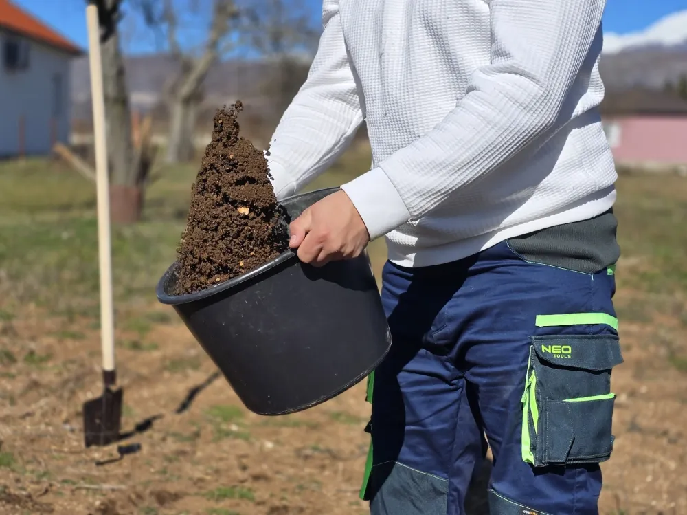 Podr&scaron;ka poljoprivrednim proizvođačima:&nbsp;Besplatno 200 agrohemijskih analiza zemlji&scaron;ta