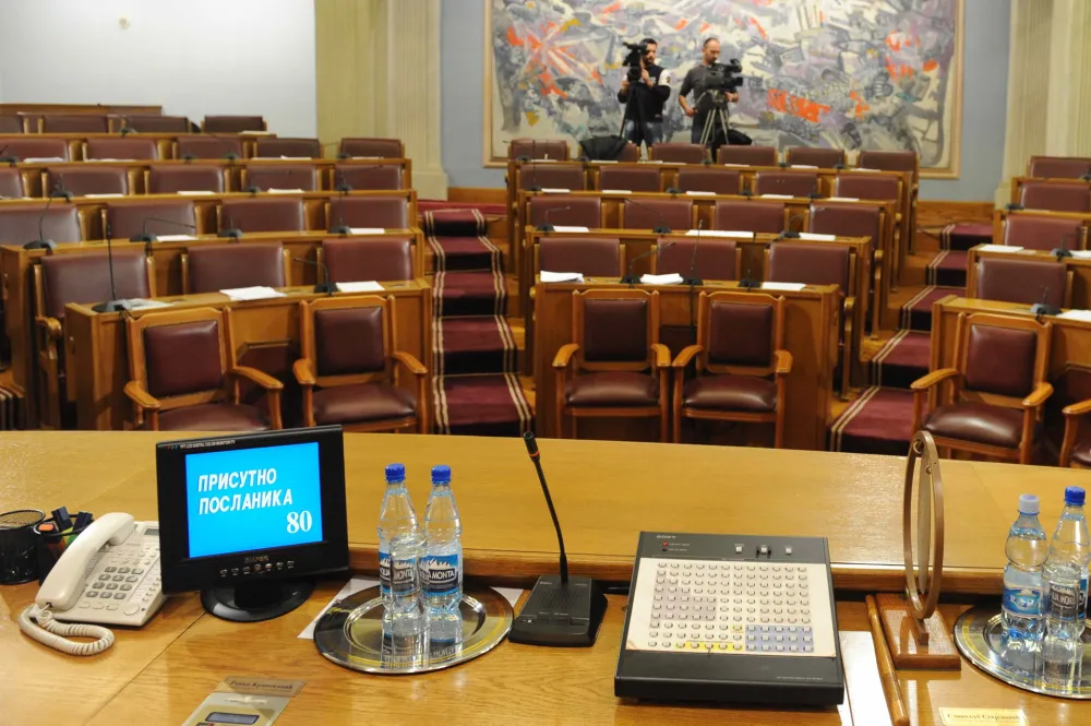 I vlast i opozicija nas uvode u politički ćorsokak