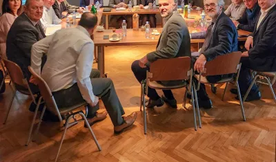 Azemović u Beogradu sa predstavnicima crnogorskih udruženja