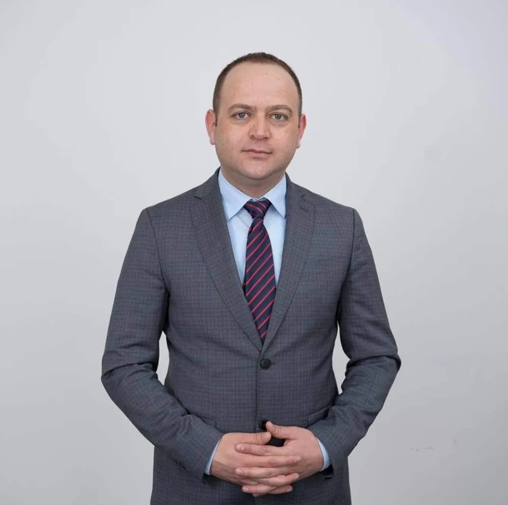 Иван Иванај 