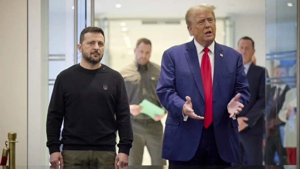 Zelenski stigao u Bijelu kuću, dočekao ga Tramp