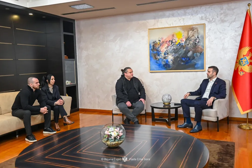 Spajić: Po&scaron;tujemo nezavisnost pravosuđa, ali ubistvo Mrdaka ne smije proći nekažnjeno