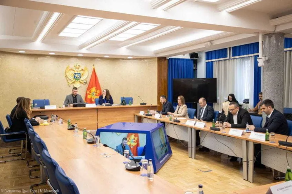 Ministarstvo socijalnog staranja ne zna&nbsp;koliko će porodica žrtava rata obe&scaron;teti