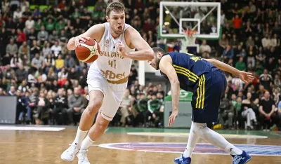 Sa&scaron;a Vezenkov