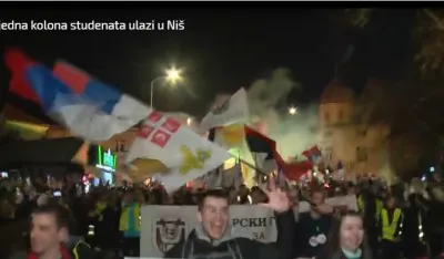 U Ni&scaron;u hiljade ljudi dočekalo studente koji su pje&scaron;ačili iz Beograda