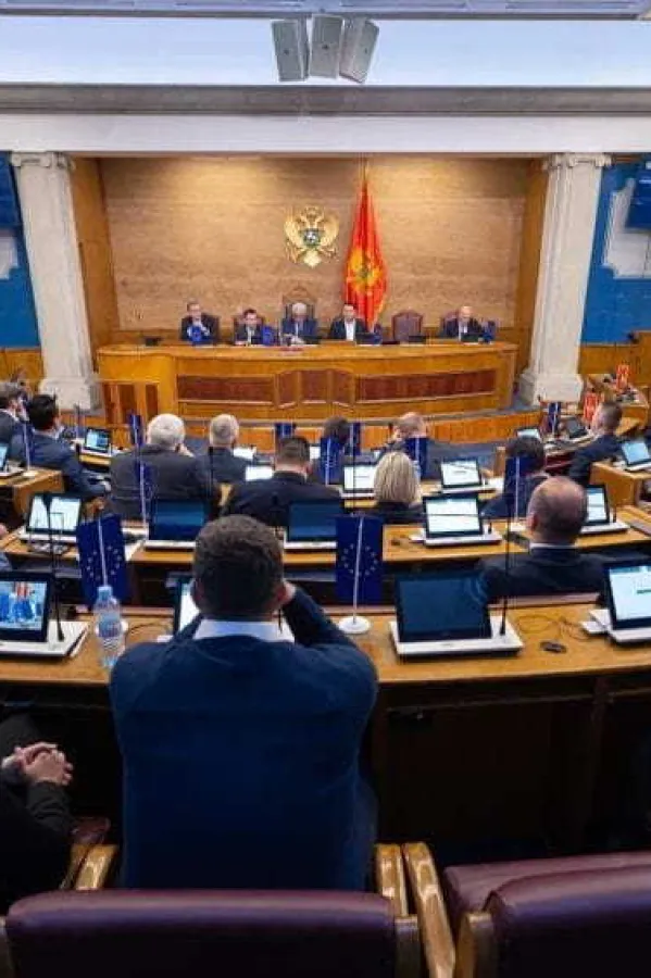 Opozicija nije položila ispit iz &bdquo;evropejstva&rdquo;, nisu usvojene&nbsp;izmjene Zakona o svojinsko-pravnim odnosima