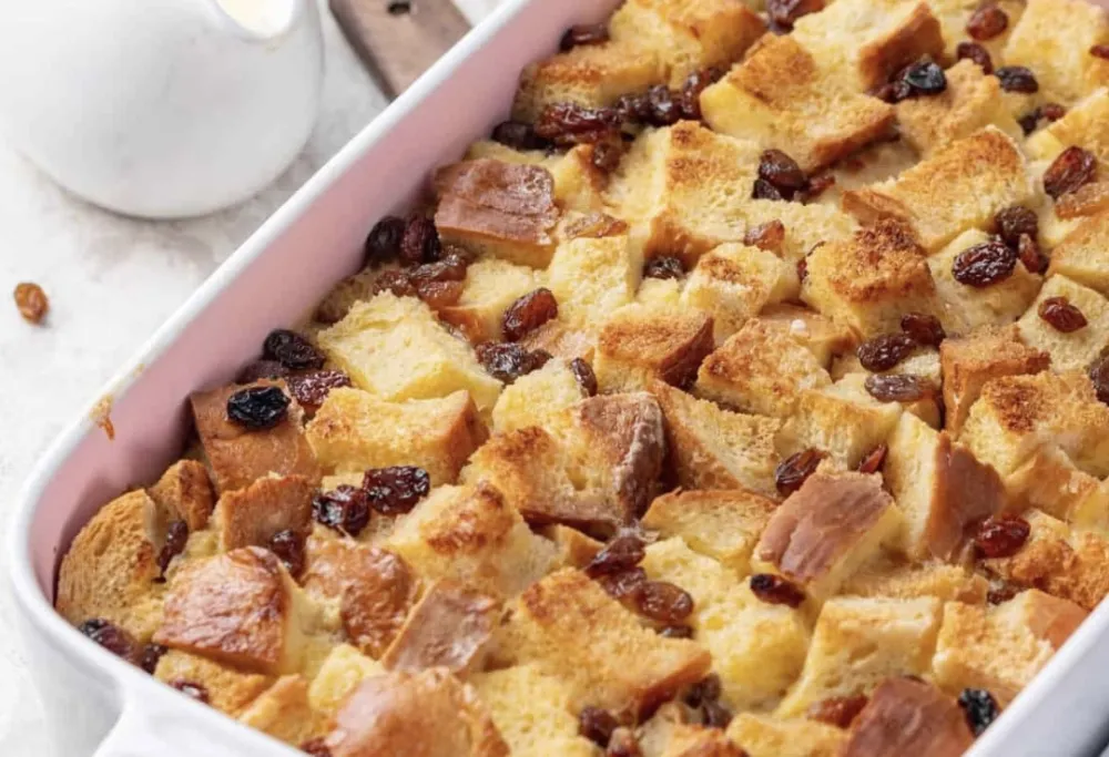 Kolač od starog hljeba jeftin i sočan desert