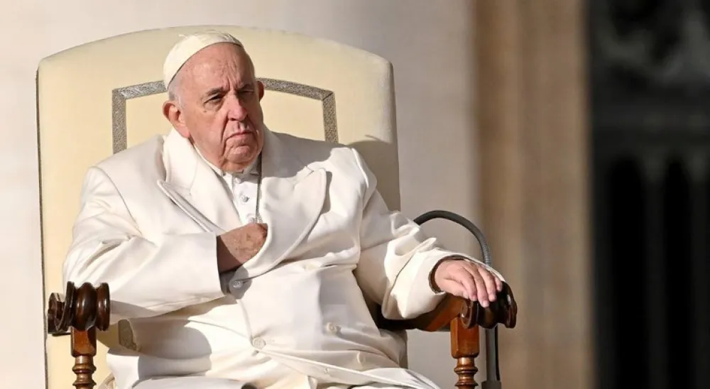 Papa Franja iz bolnice: Odavde se rat čini jo&scaron; apsurdnijim