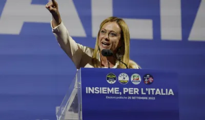 Meloni: Starmer i ja možemo biti &ldquo;most&ldquo; ka Trampu