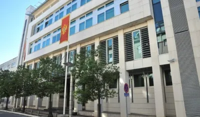 Diplomatsko dobro jutro na sve četiri strane