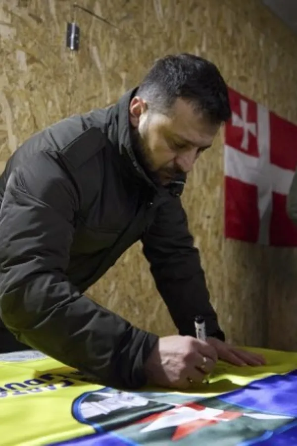 (VIDEO) Zelenski: Zatražili smo od Amerike službene informacije o zamrzavanju vojne pomoći