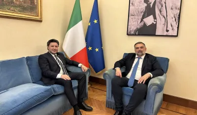 Abazović - Di Karlo: Liniju Bar-Bari organizovati preko cijele godine, radićemo na biznis forumu Italije i Crne Gore