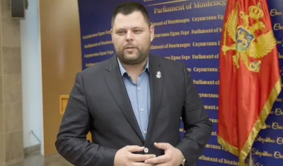 Kovačević: Đukanović u Nik&scaron;iću vidi priliku za povratak u politiku, DPS nema nikakvih &scaron;ansi na dođe na vlast