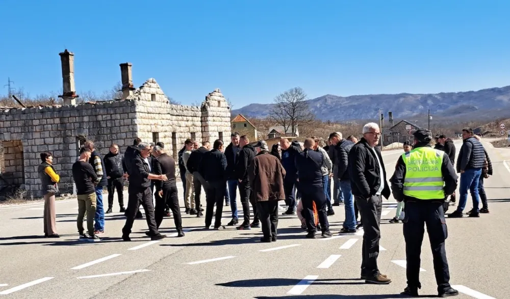 Blokada Nik&scaron;iž- VIlusi