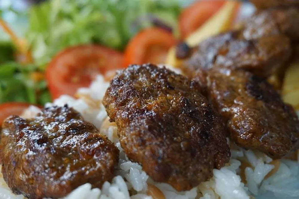 Napravite kofte koje su idealne uz rižu, salatu i somune