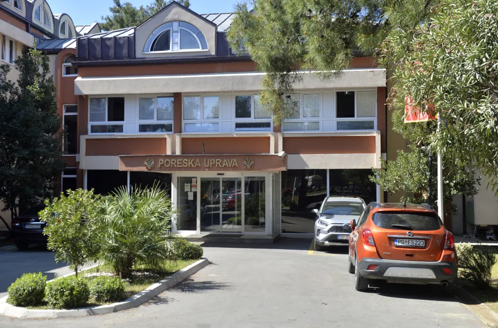 Kabinet Koprivice: Poreska uprava utvrdila neregularnosti Bemaksa