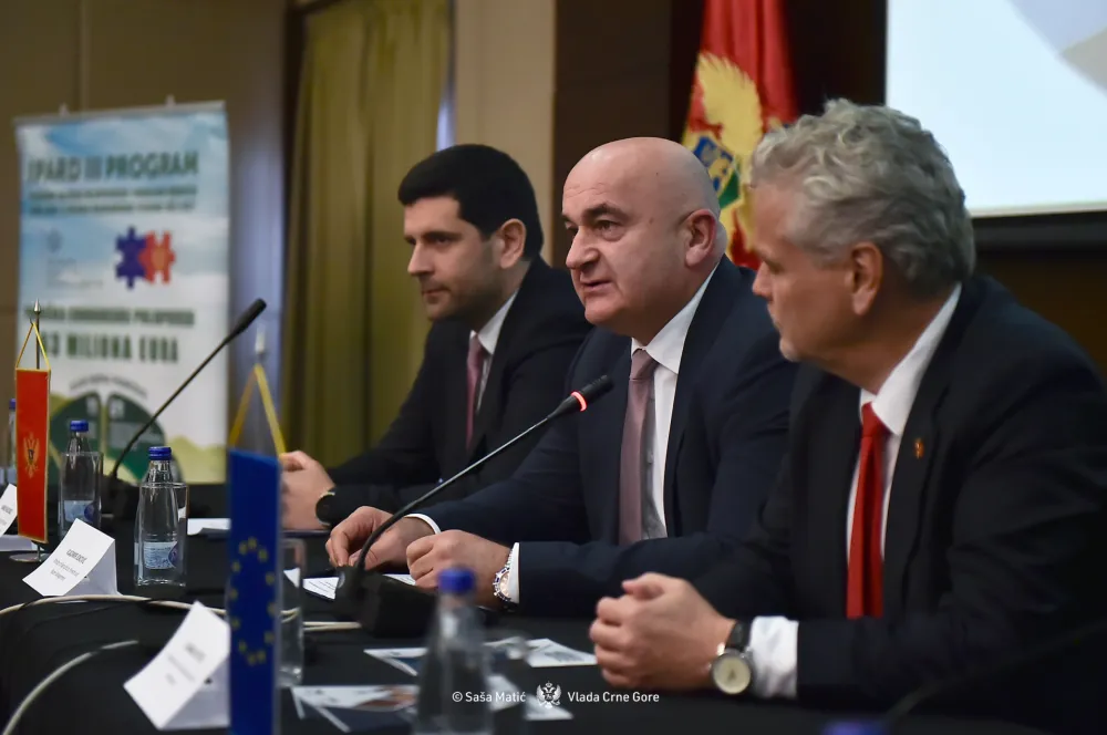 Potpisano 67 IPARD ugovora sa poljoprivrednim proizvođačima za investicije u ruralni turizam