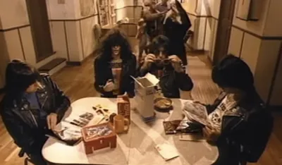 Stužu dva tribute albuma Ramonesa