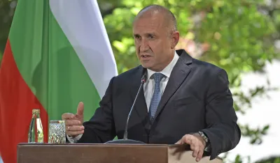 Radev: Nemoralno je da Evropa primorava Ukrajinu da nastavi rat