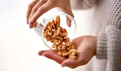 &Scaron;ta se de&scaron;ava s va&scaron;im tijelom ako svakodnevno jedete orahe