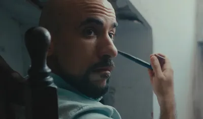 Random objavio novi spot